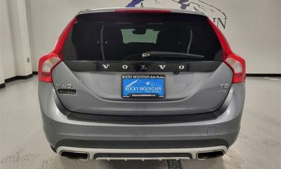 2018 Volvo V60CC Premier