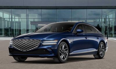 2027 Genesis G80 2 5T