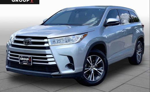 2017 Toyota Highlander LE