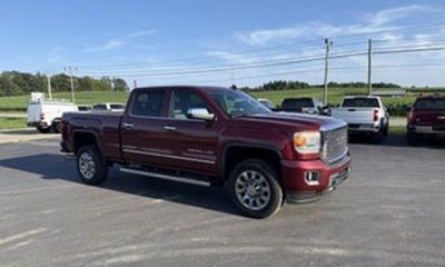 2015 GMC Sierra Denali