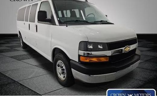 2017 Chevrolet Express LT EXT