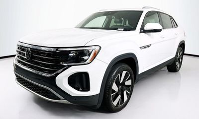 2024 Volkswagen Atlas Cross Sport SE