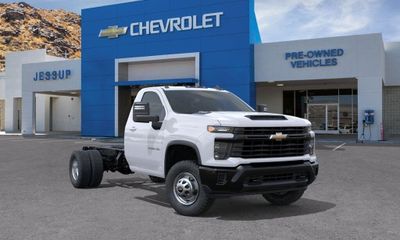 2026 Chevrolet Silverado HD Work Truck