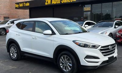2018 Hyundai Tucson SE
