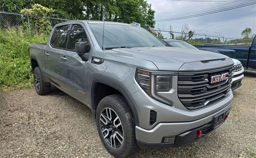 2023 GMC Sierra AT4
