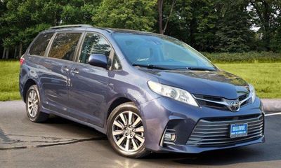 2020 Toyota Sienna Q Grade