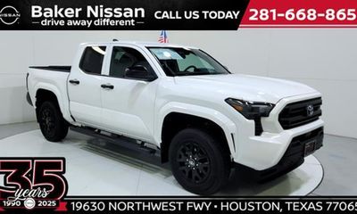 2024 Toyota Tacoma SR