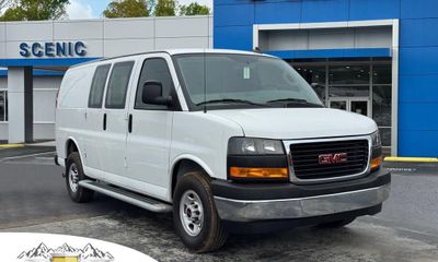 2024 GMC Savana 2500