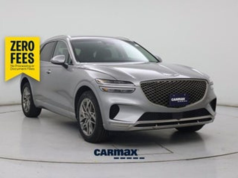 2025 Genesis GV70 — a typically priced live listing
