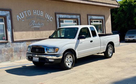 2003 Toyota Tacoma Deluxe
