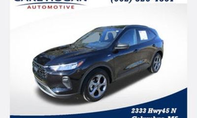 2025 Ford Escape ST Line