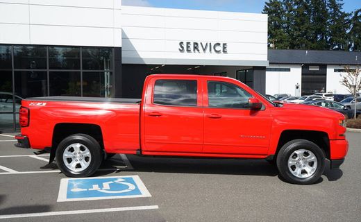 2017 Chevrolet Silverado LT