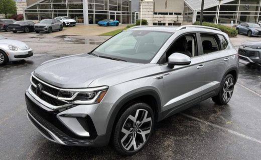 2023 Volkswagen Taos 4MOTION SEL