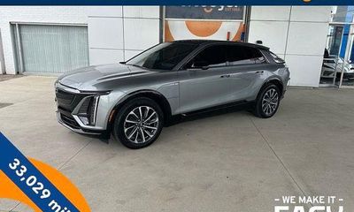 2024 Cadillac Lyriq Sport 1
