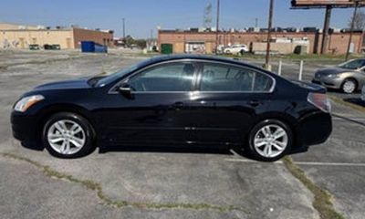 2012 Nissan Altima SR