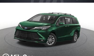 2026 Toyota Sienna XLE