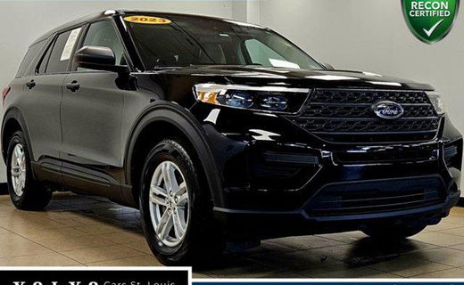 2023 Ford Explorer Base