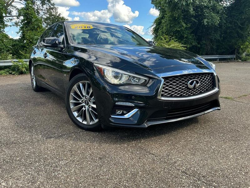 2018 Infiniti Q50 — a typically priced live listing