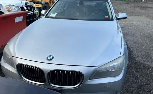 2012 BMW 750LXI Alpina B7