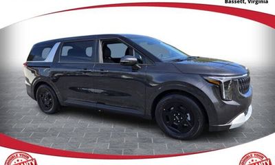 2026 Kia Carnival LX LXS