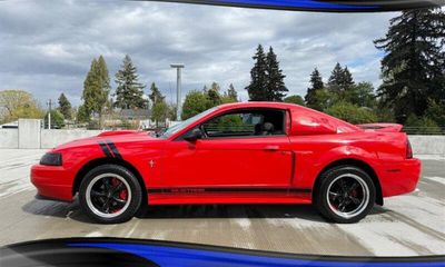 2000 Ford Mustang Base