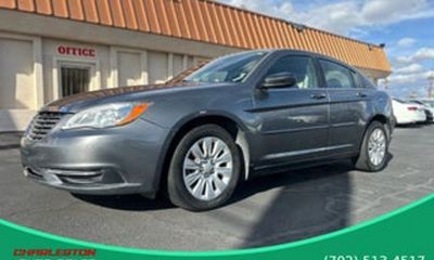 2012 Chrysler 200 Touring
