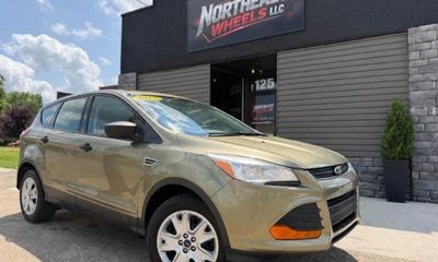 2013 Ford Escape S