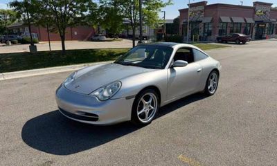2002 Porsche 911 Carrera Targa Coupe