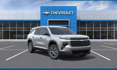 2027 Chevrolet Traverse LT