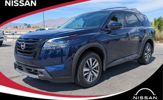 2024 Nissan Pathfinder SL