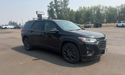 2021 Chevrolet Traverse RS