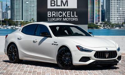 2024 Maserati Ghibli Modena Q4