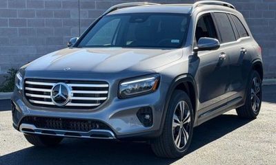 2026 Mercedes-Benz GLB-Class GLB250