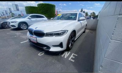 2021 BMW 330i