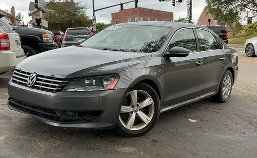 2012 Volkswagen Passat SE