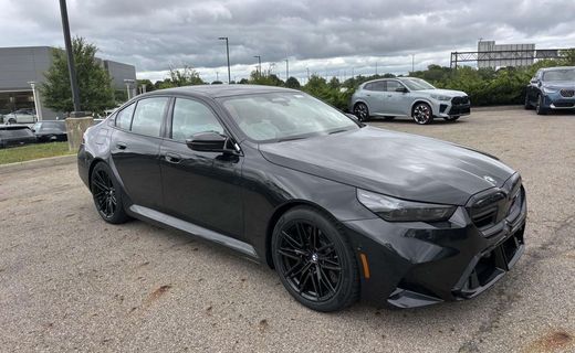 2026 BMW M5