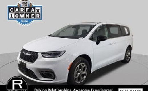 2023 Chrysler Pacifica Touring L