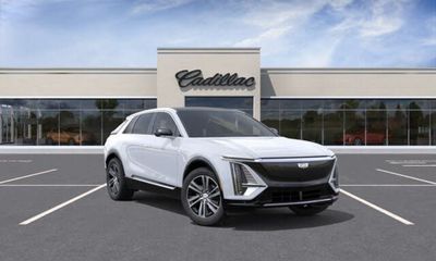 2026 Cadillac Lyriq Premium Luxury