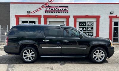 2013 GMC Yukon Denali XL