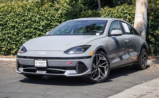 2024 Hyundai Ioniq 6 SEL