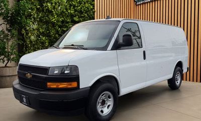 2021 Chevrolet Express 2500