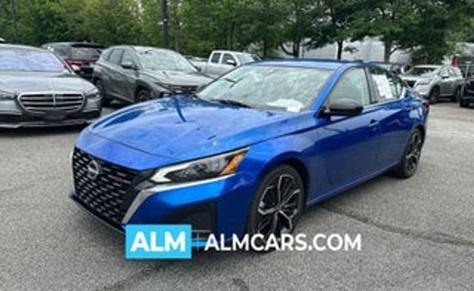 2025 Nissan Altima SR