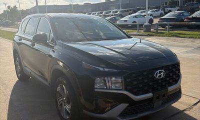 2023 Hyundai Santa FE SE