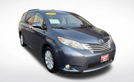 2013 Toyota Sienna XLE