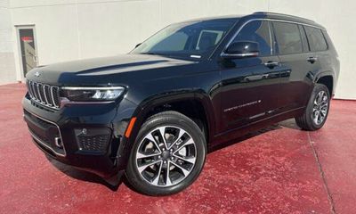 2023 Jeep Grand Cherokee L Overland