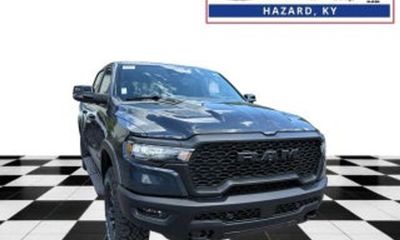 2025 Ram 1500 Laramie