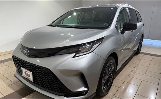2025 Toyota Sienna XSE