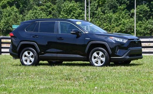 2021 Toyota RAV4 LE