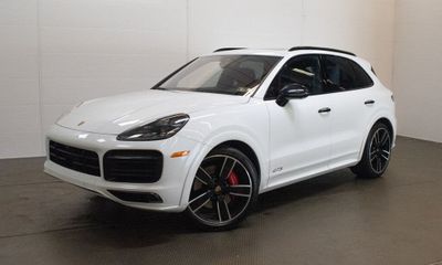 2022 Porsche Cayenne GTS