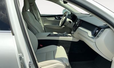 2023 Volvo XC60 Ultimate Bright